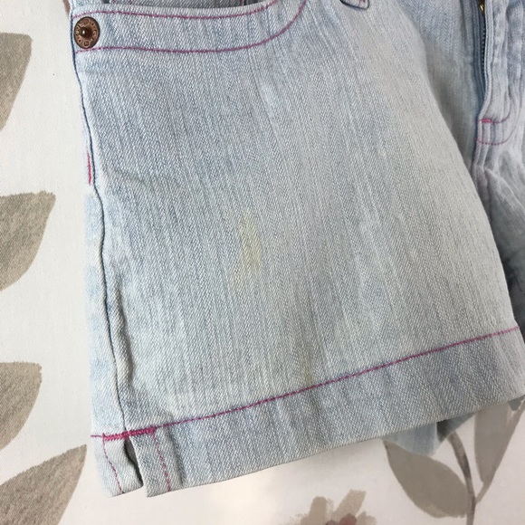 GLO Mini Stretch 5 Pocket Light Wash Blue Denim Jean Shorts 5 - Picture 6 of 15